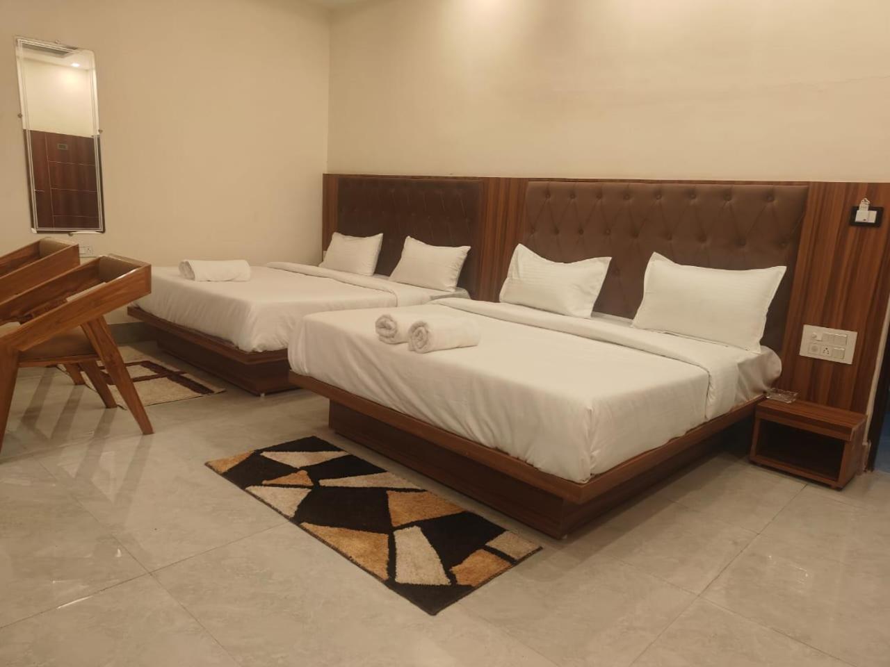 Aroma Resort Rishīkesh Exterior foto